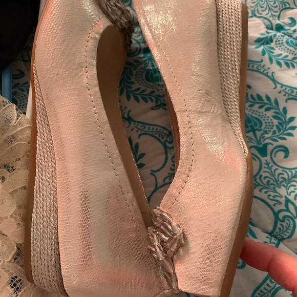 Dress shoes - Picture 3 of 7